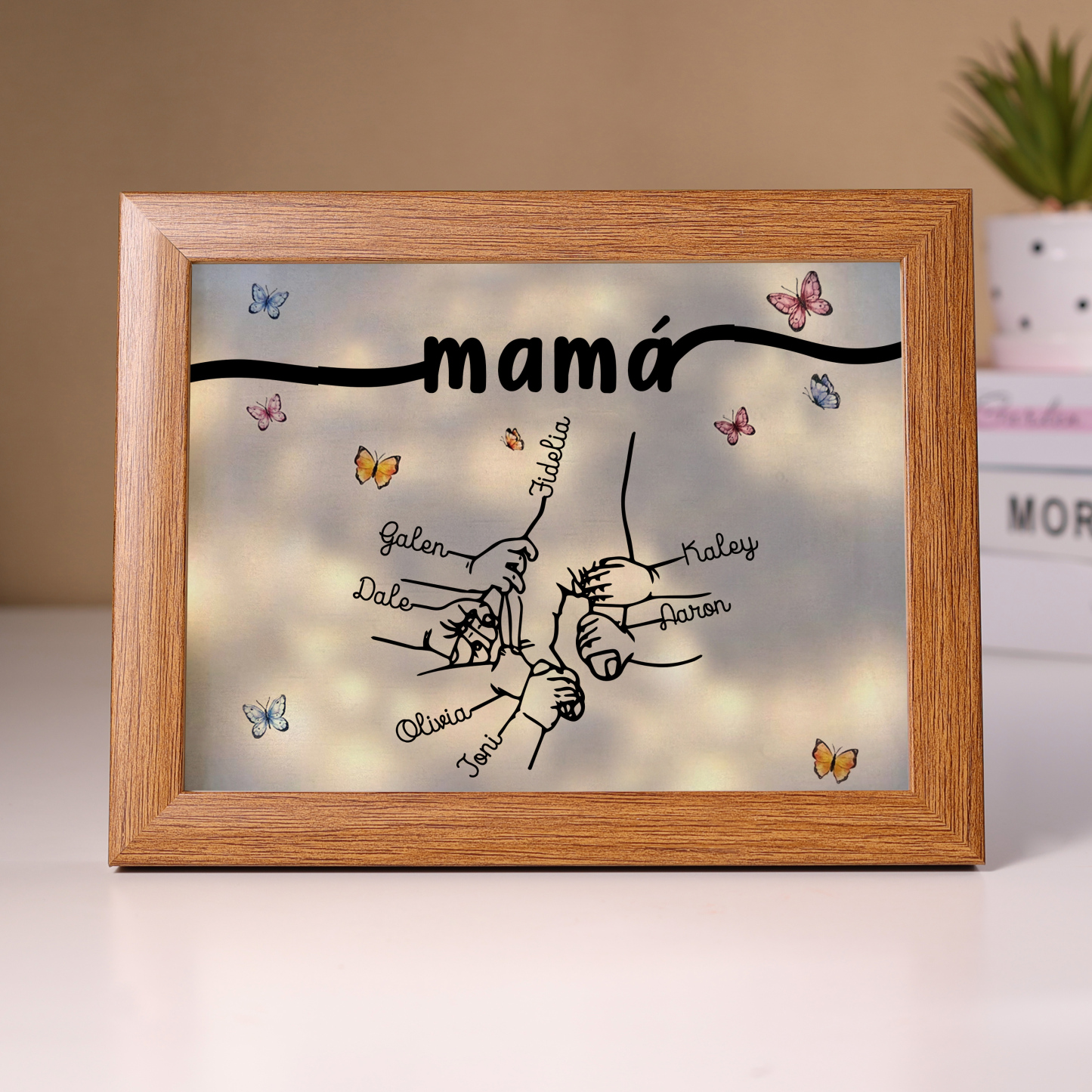 A mi mamá-Marco de 2-7 nombres y 1 texto personalizados de madera-Jessemade ES