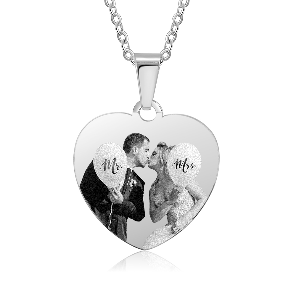 Collar de corazón con 1 foto personalizada y 1 nombre