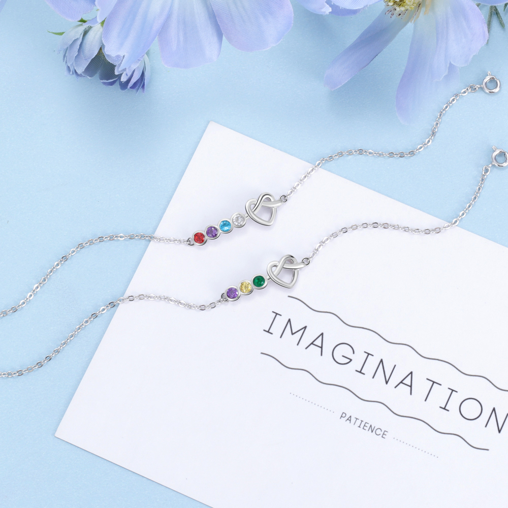 Pulsera de corazón con 3 piedras de nacimiento personalizados