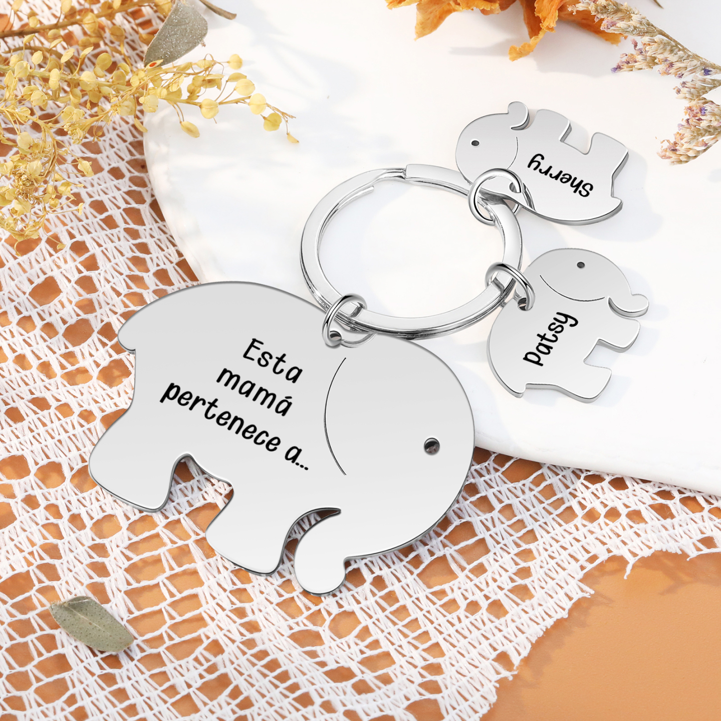 A mi mamá/abuela - Llavero con 2 nombres personalizados en elefantes con texto-Jessemade ES