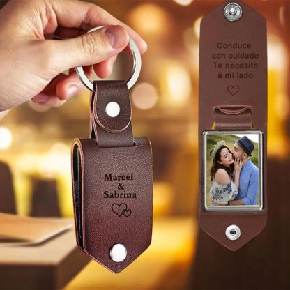 Llavero para pareja de cuero personalizado con 1 texto y foto-Jessemade ES