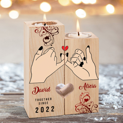 Candelero de dedos cogidos para pareja de madera de dos piezas sin candela con 2 nombres y texto personalizados y año-Jessemade ES