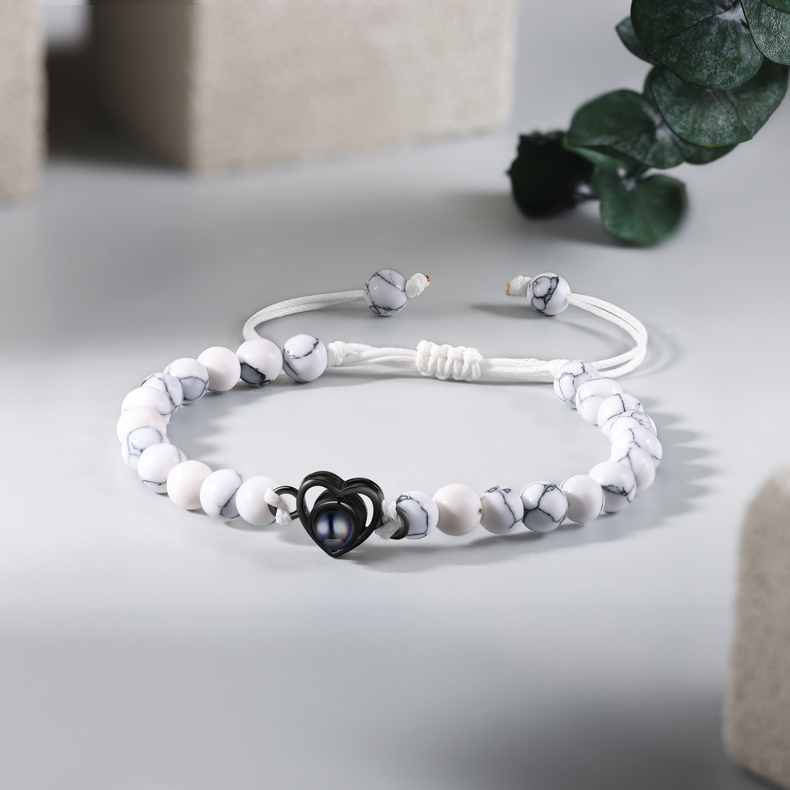 Pulsera de turquesa blanca sintética con proyección de foto en color con dije de corazón pulsera ajustable-Jessemade ES