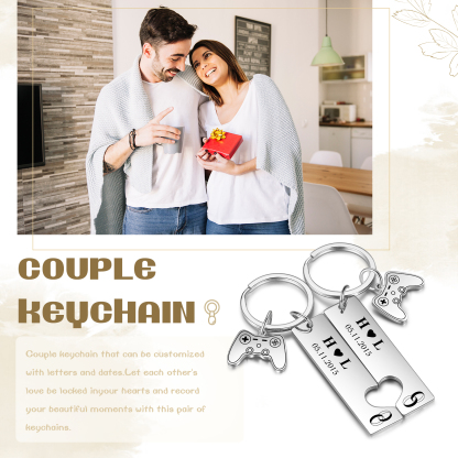 Llavero para pareja anillos 2 letras personalizadas con fecha dije de mando-Jessemade ES