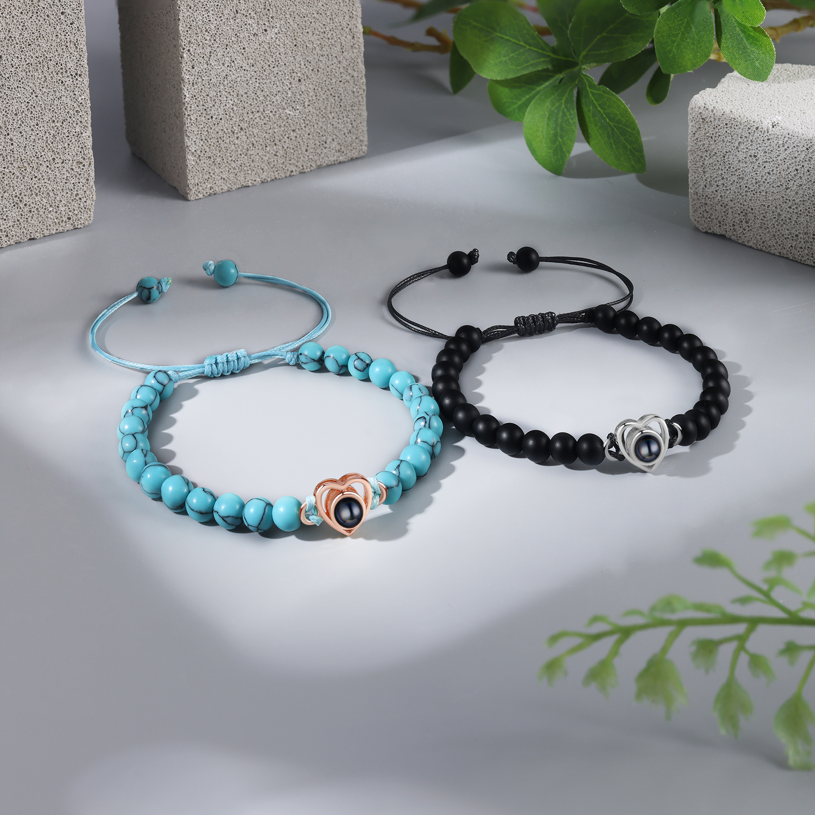 Pulsera de turquesa negra sintética con proyección de foto en color con dije de corazón pulsera ajustable-Jessemade ES