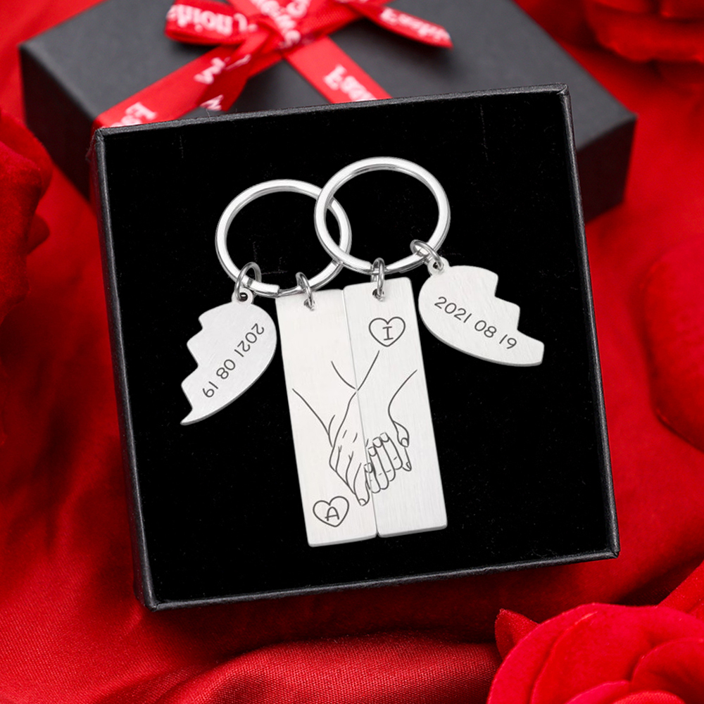 Llavero para pareja mano a mano con fecha y 2 letras personalizadas-Jessemade ES