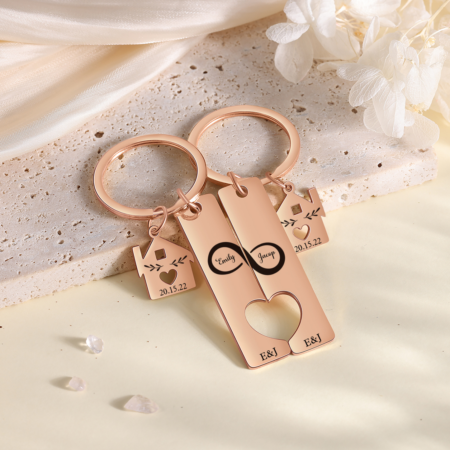 Llavero para pareja infinito 2 nombres, 2 letras personalizados con fecha dije de casa-Jessemade ES