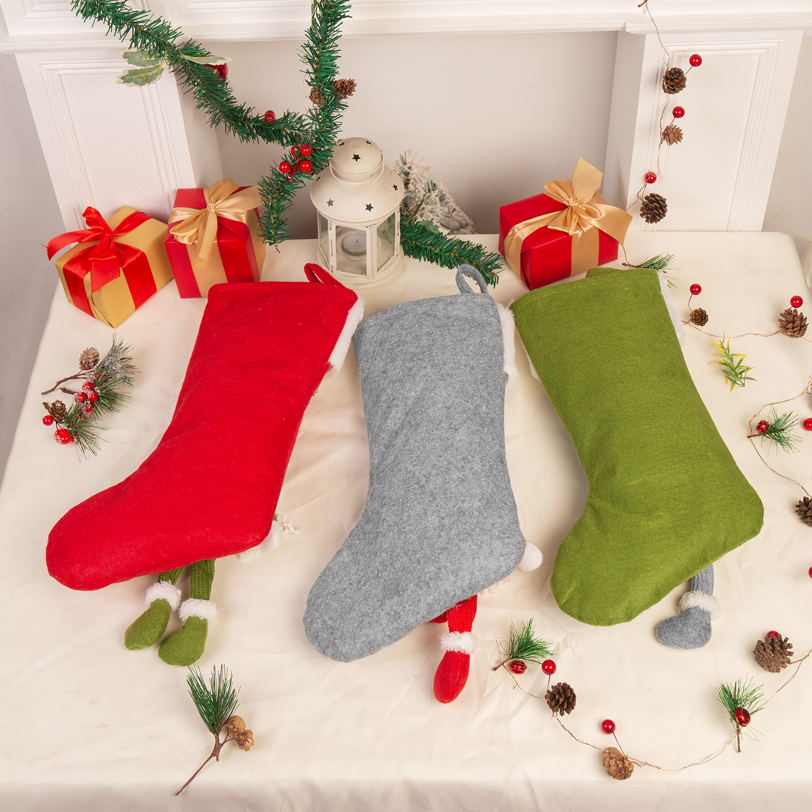 Adornos de medias navideñas con muñeco de genio Bolsa de regalo 1 Nombre personalizado-Jessemade ES