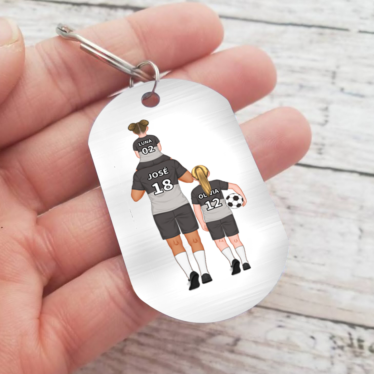 A mi papá-Llavero de placa con fútbol personalizado con 1-4 nombres, números y figuras-Jessemade ES