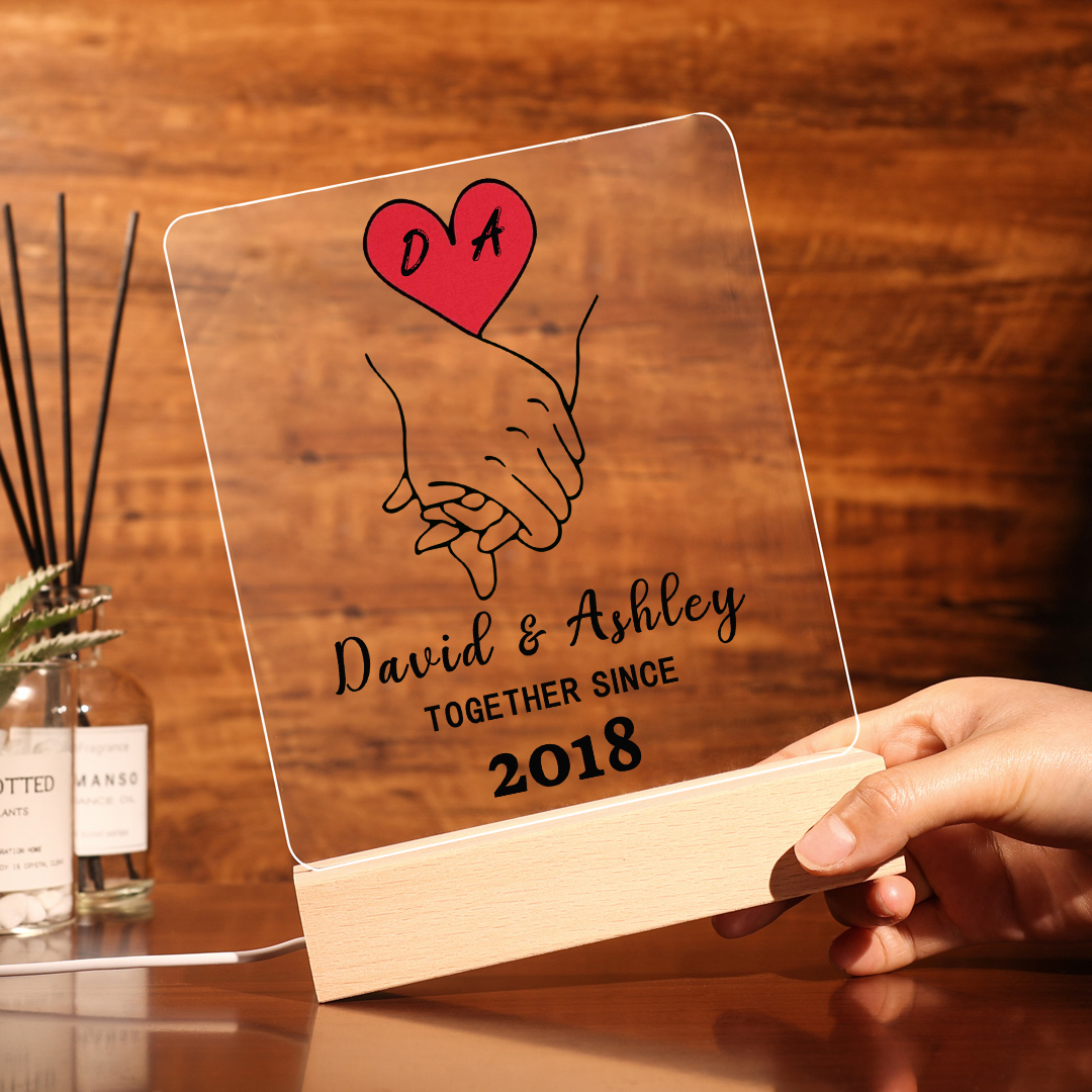 Lámpara manos cogidas para pareja 3D Ilusión Luz de Noche LED 2 letras, 2 nombres, texto y año personalizados -Jessemade ES