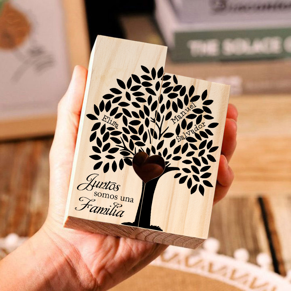 A la familia-Candelero de árbol de la vida de madera personalizado con 2-10 nombres y 1 texto sin vela-Jessemade ES