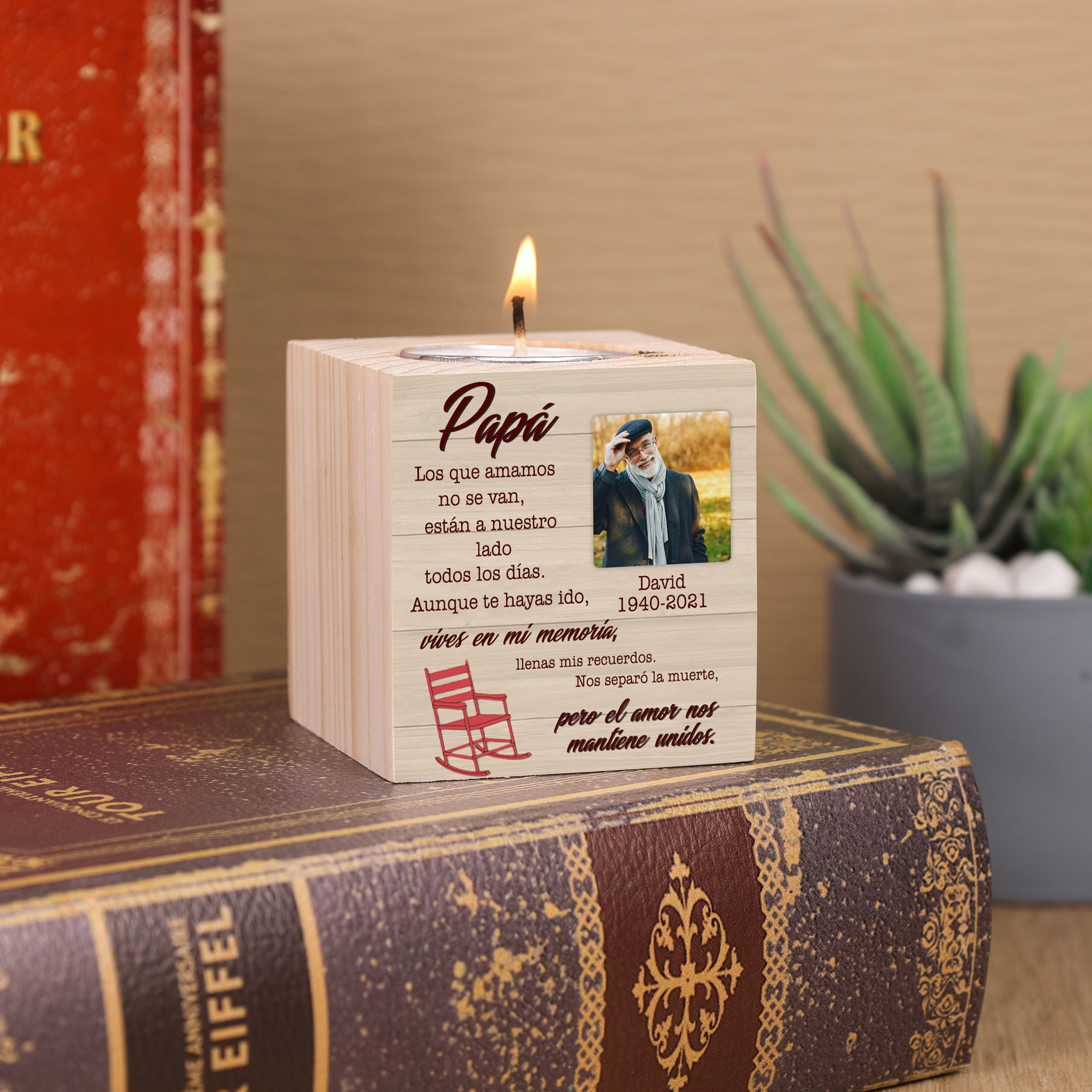 Papá-Candelero en memoria de ser querido personalizado con nombre, foto y años de madera sin vela-Jessemade ES