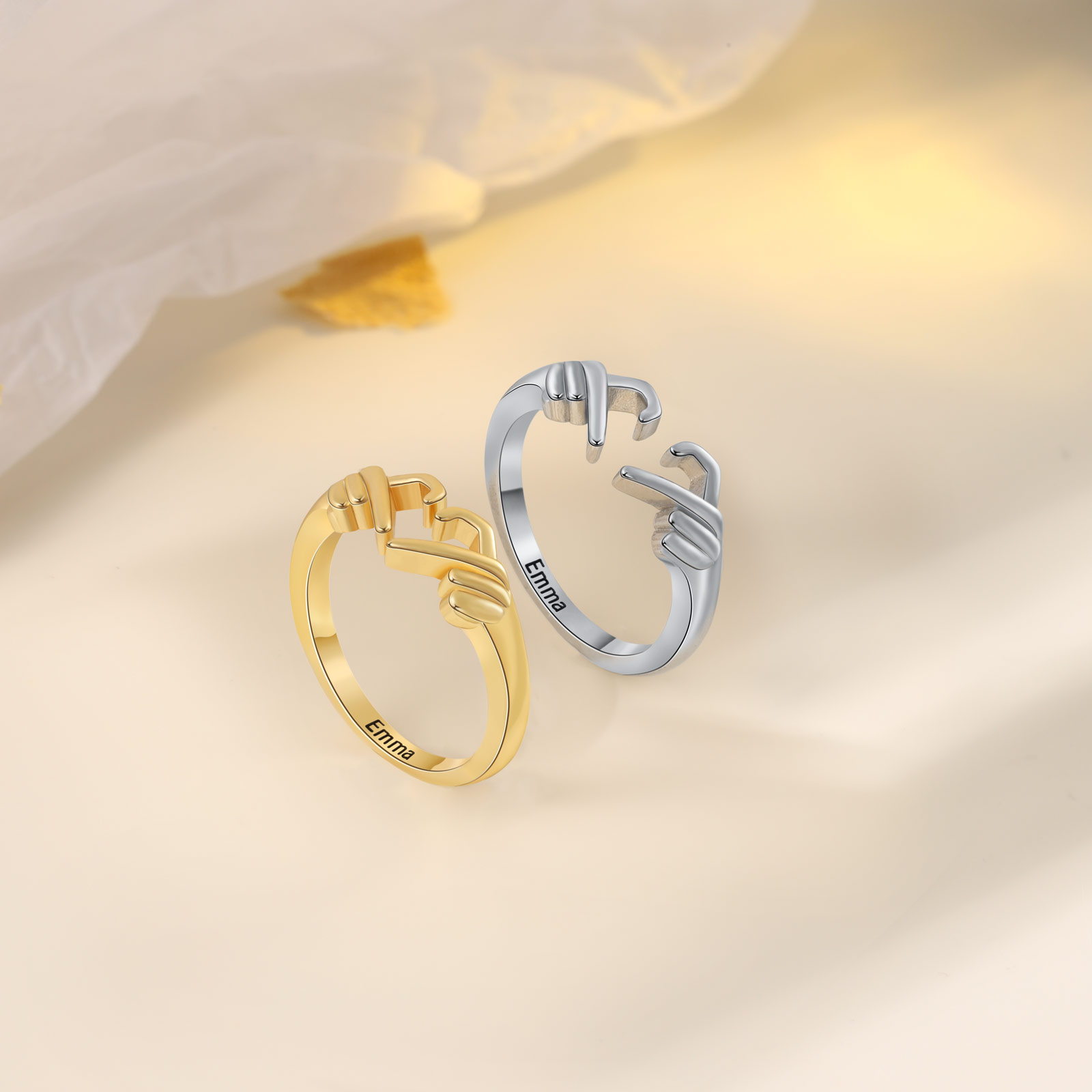 Anillo de gesto del corazón personalizado con 1 nombre