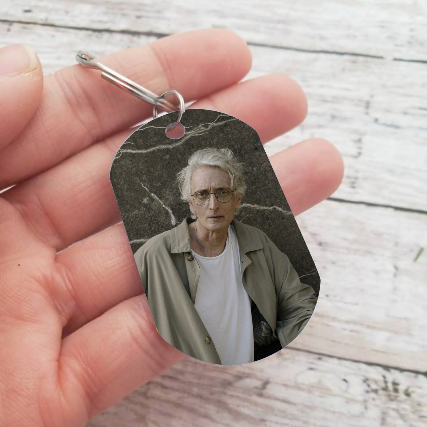 Llavero conmemorativo a un ser querido personalizado con foto, nombre y años-Jessemade ES