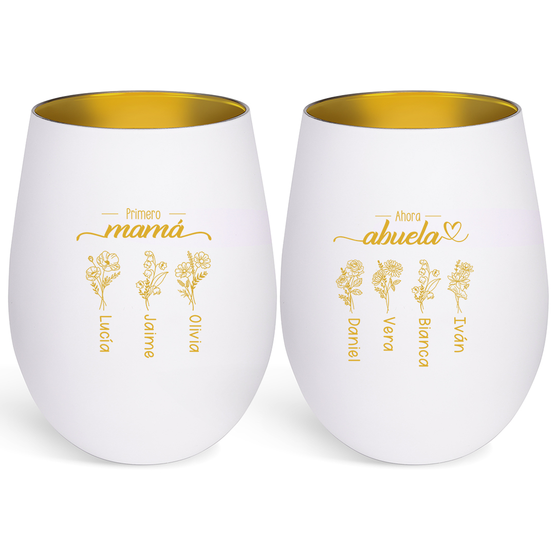 Portavelas de cristal personalizado con 2–10 flores de nacimiento y nombres para mamá/abuela