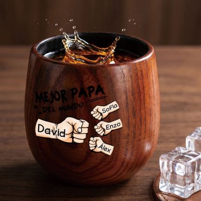 Vaso de whisky de madera personalizado con 2–6 choques de puño y nombres para papá