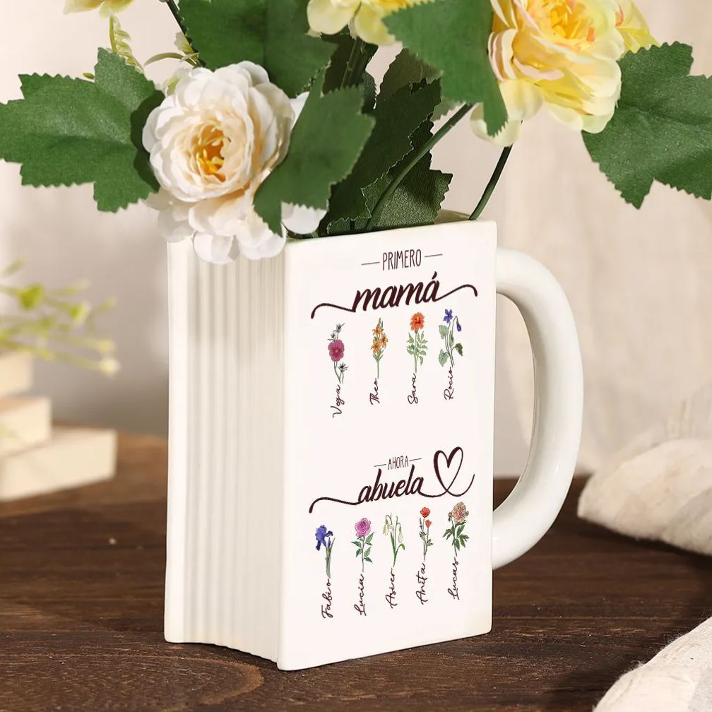 Florero Libro Personalizado con 2 a 10 Nombres y Flores de Nacimiento – Regalo para Mamá o Abuela