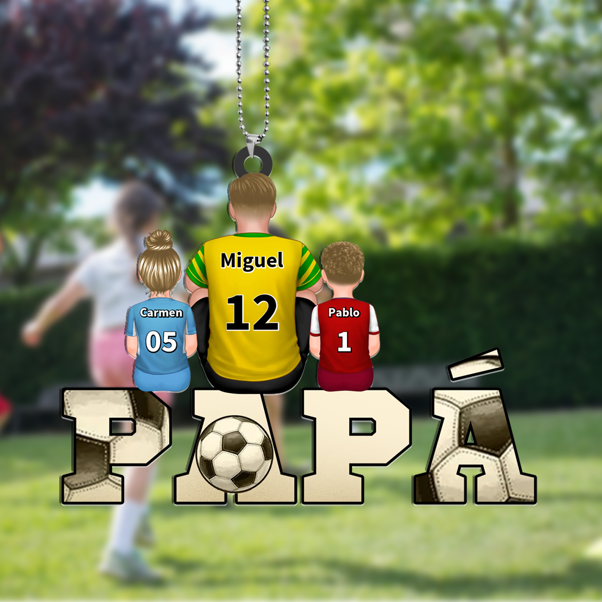 Llavero personalizado futbolero con nombres y dorsales de 1–4 hijos, adorno colgante para papá | Jessemade