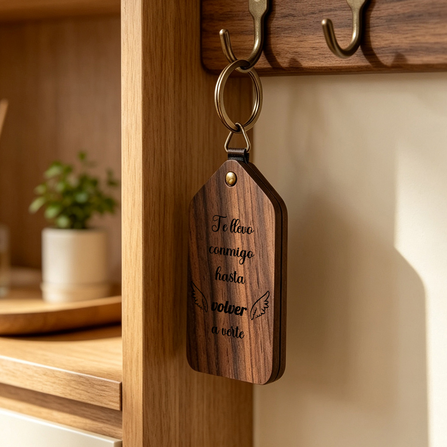 Llavero de madera con foto personalizado como regalo conmemorativo