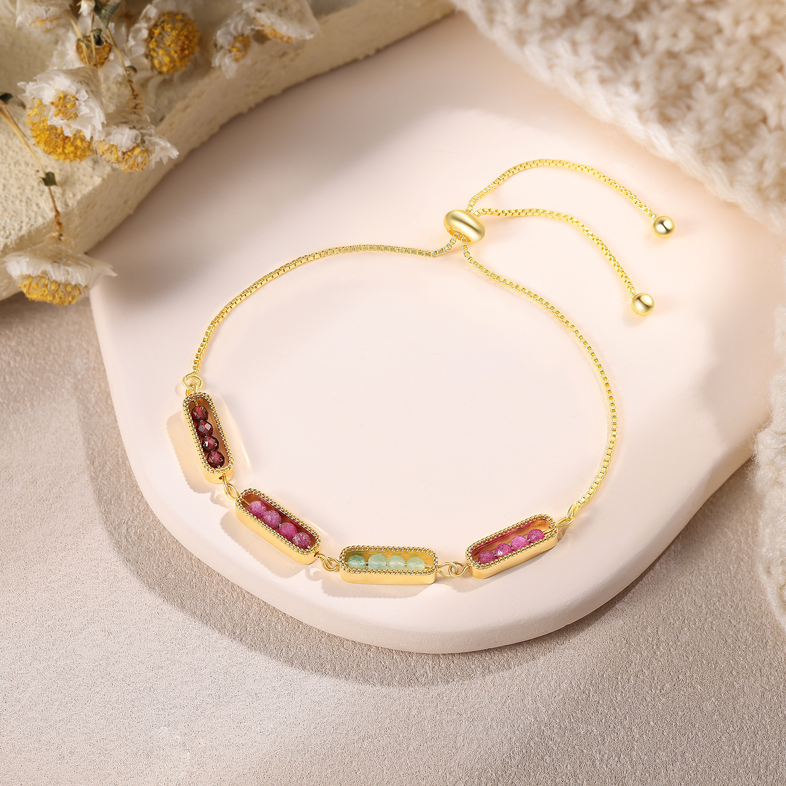 Pulsera personalizada con barra y piedra de nacimiento, ajustable y de diseño minimalista