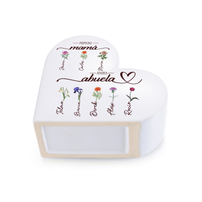 Jarrón de cerámica personalizado con forma de corazón «Primero mamá, ahora abuela», personalizado con 2–10 flores de nacimiento y nombres