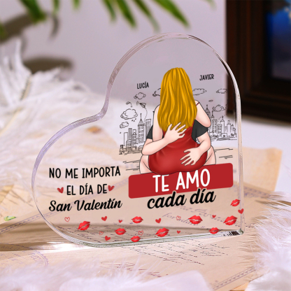 Placa acrílica personalizada en forma de corazón – Regalo romántico para parejas – «Te amo cada día»