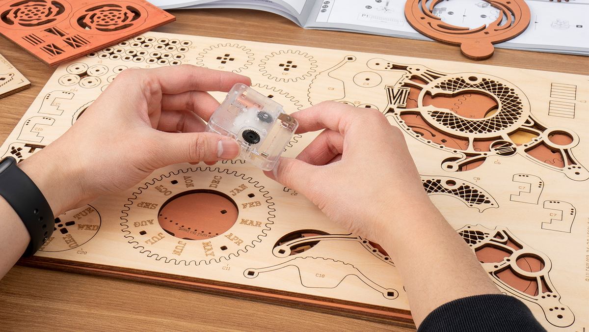 Building a ROKR mechanical puzzle kit