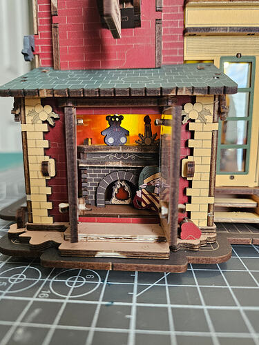 A portrait-oriented photo of the completed build from Harley's post.