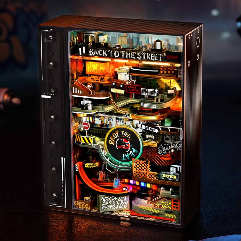 ROKR Hip-Hop Street MR03S lighted marble run with street scene cabinet