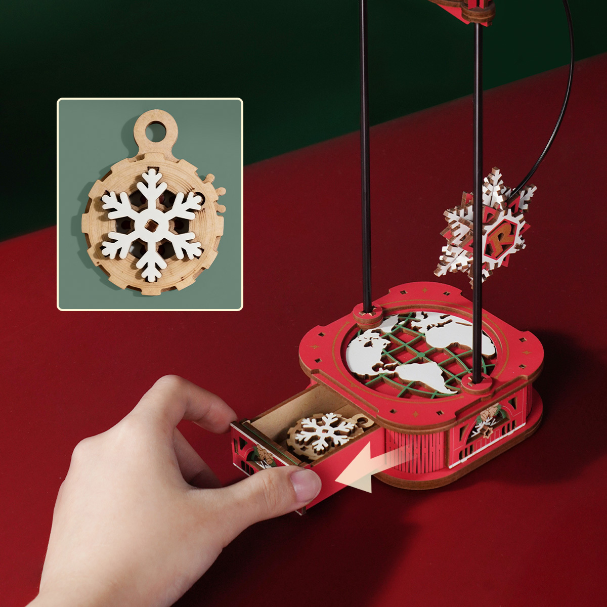ROKR Santa on Skis MCD06 - Pendulum Balance Toy 3D Puzzle