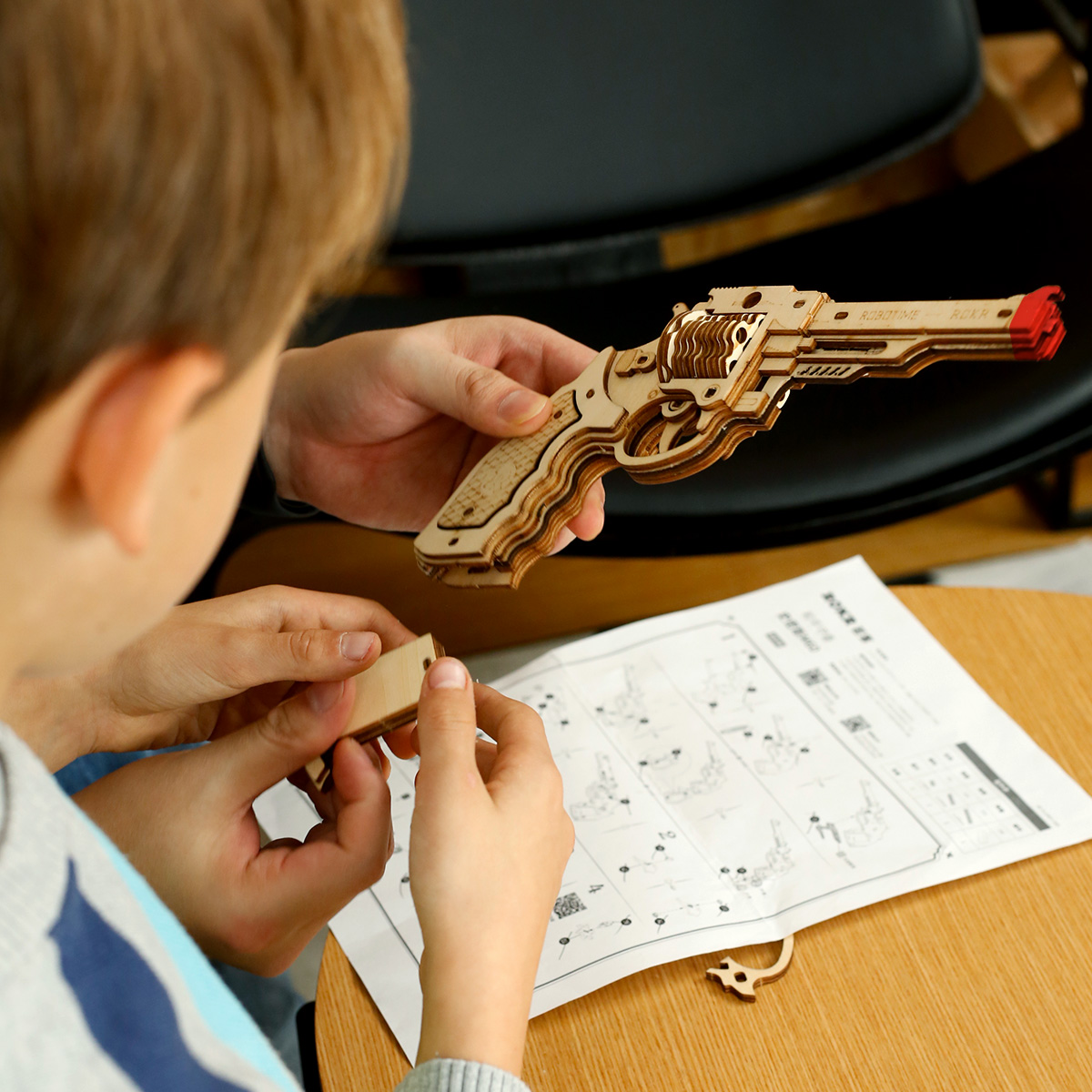 ROKR Corsac M60 Justice Guard Wooden Toy Gun LQ401