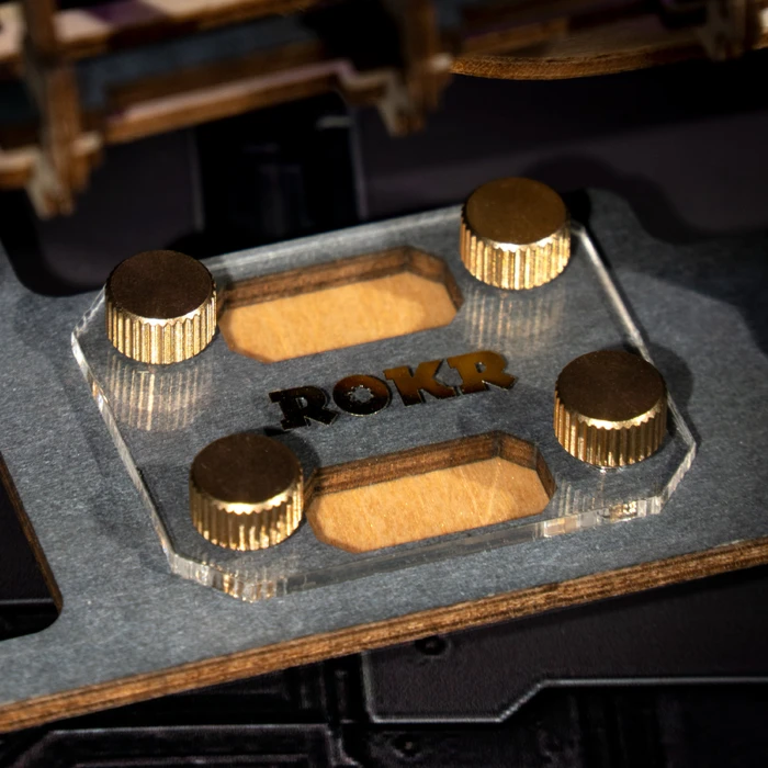 Close-up of the ROKR Marble Night City LGA01 gear wheel and marble path