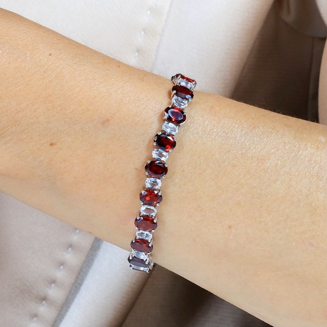 Natural Garnet Oval Cut Gemstone Bracelet, 925 Silver, Tennis Bracelet, Garnet Bracelet, Statement Bracelet, Birthstone outlet Bracelet, Gift Her