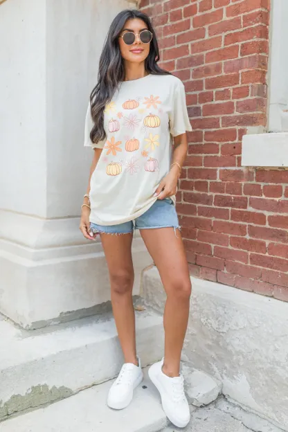 Pumpkin Daisy Oversized Graphic Tee