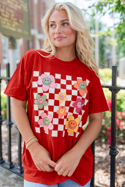 Daisy Checkered Fall Rust Graphic Tee