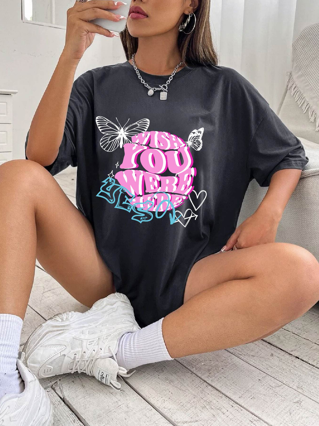 Women's spherical letter printed T-shirt