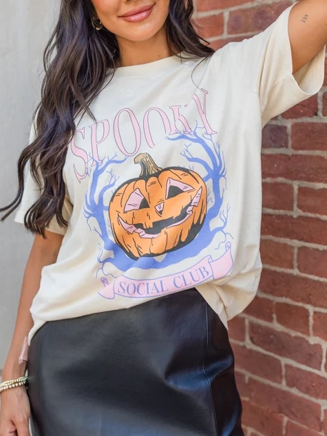 Spooky Vibes Graphic Oversized Tee