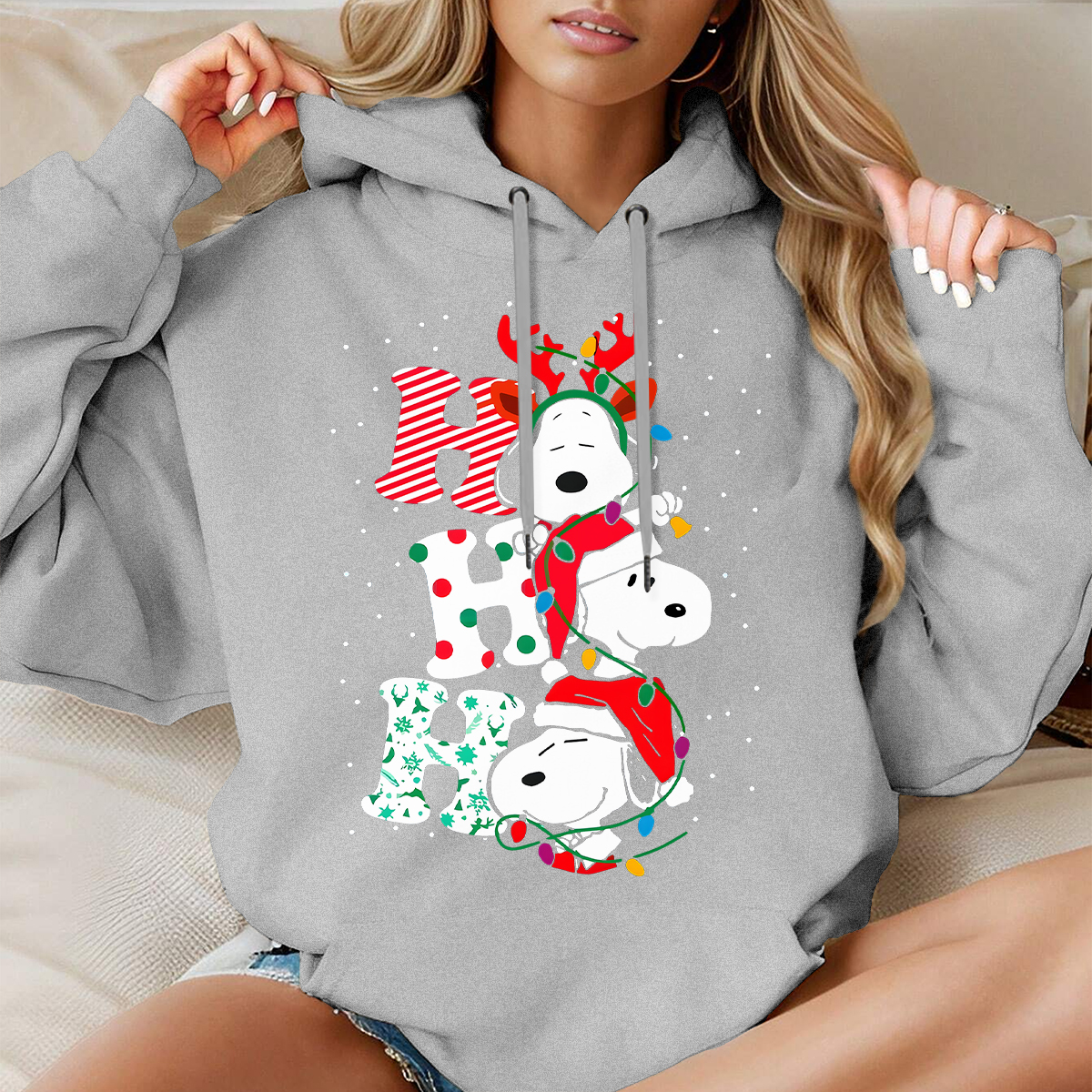 Christmas Snoopy Ho Ho Long Sleeve Hooded Pocket Pullover Hoodie 02