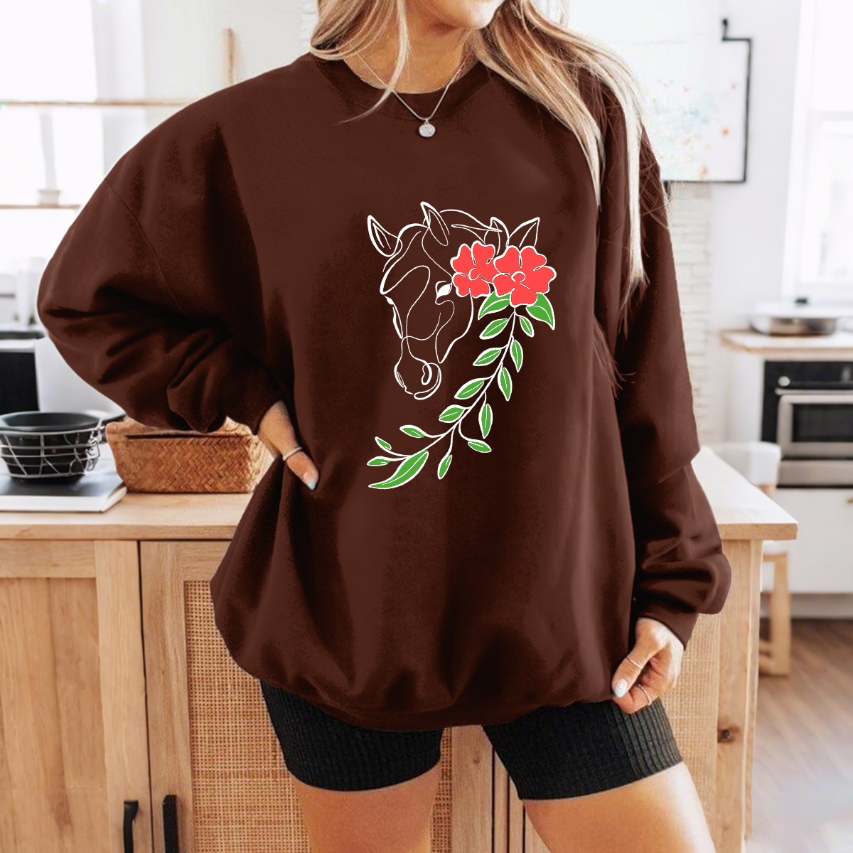 The Horse'S Head Is Decorated With Red Flowers And Green Branches And Leaves, Casual Sports Shirts And Round Neck Sweatshirts.