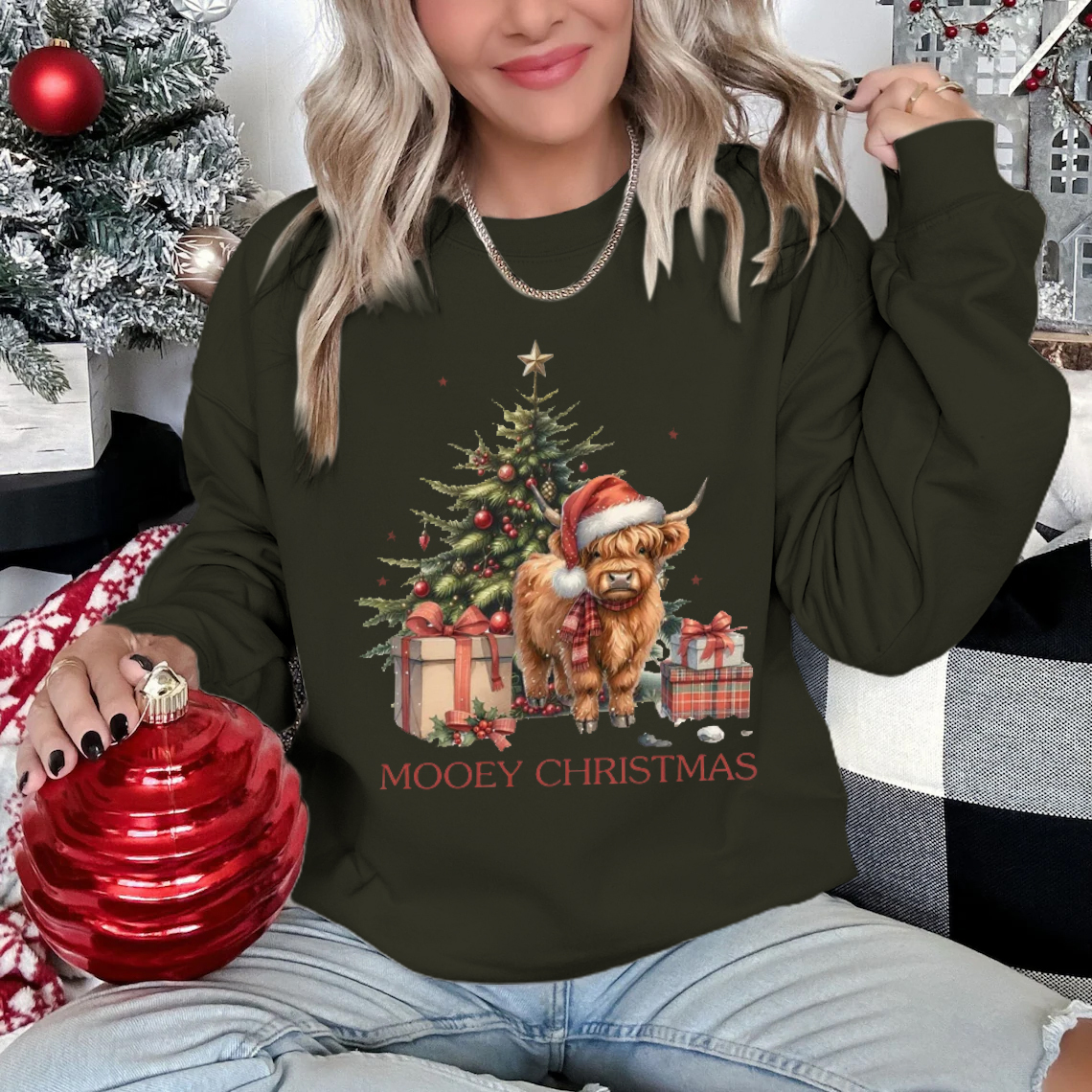 Mooey Christmas Sweatshirt 02