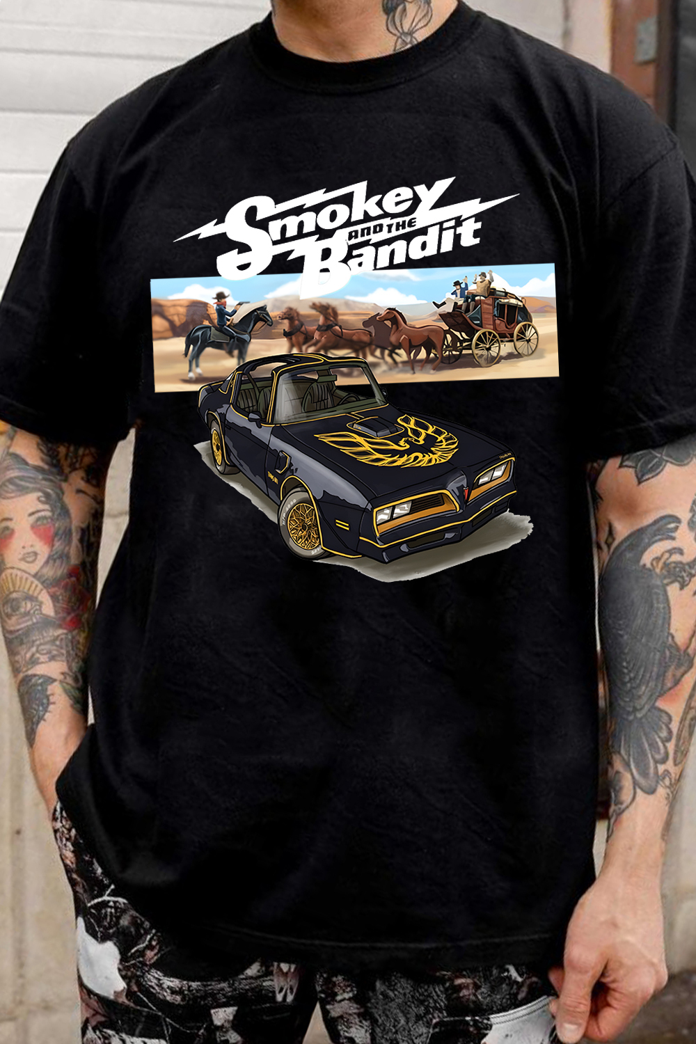 SMOKEY AND THE BANDIT Short-Sleeved T-shirt