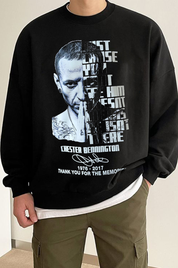 Artist Letters Creative Printed Round Neck Casual Long Sleeve Sweatshirt