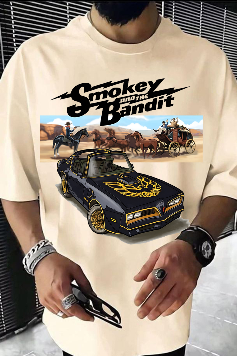 SMOKEY AND THE BANDIT Short-Sleeved T-shirt