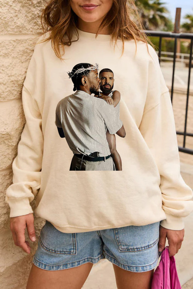 Kendrick Lamar Holding Baby Drake Unisex Sweatshirts