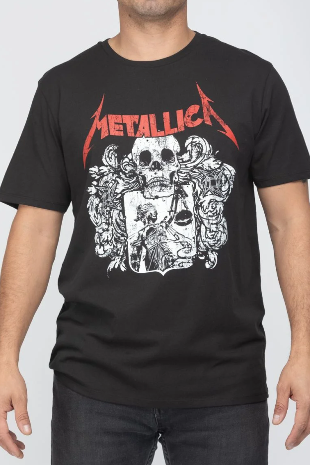 Metallica t-shirts for men's outlet