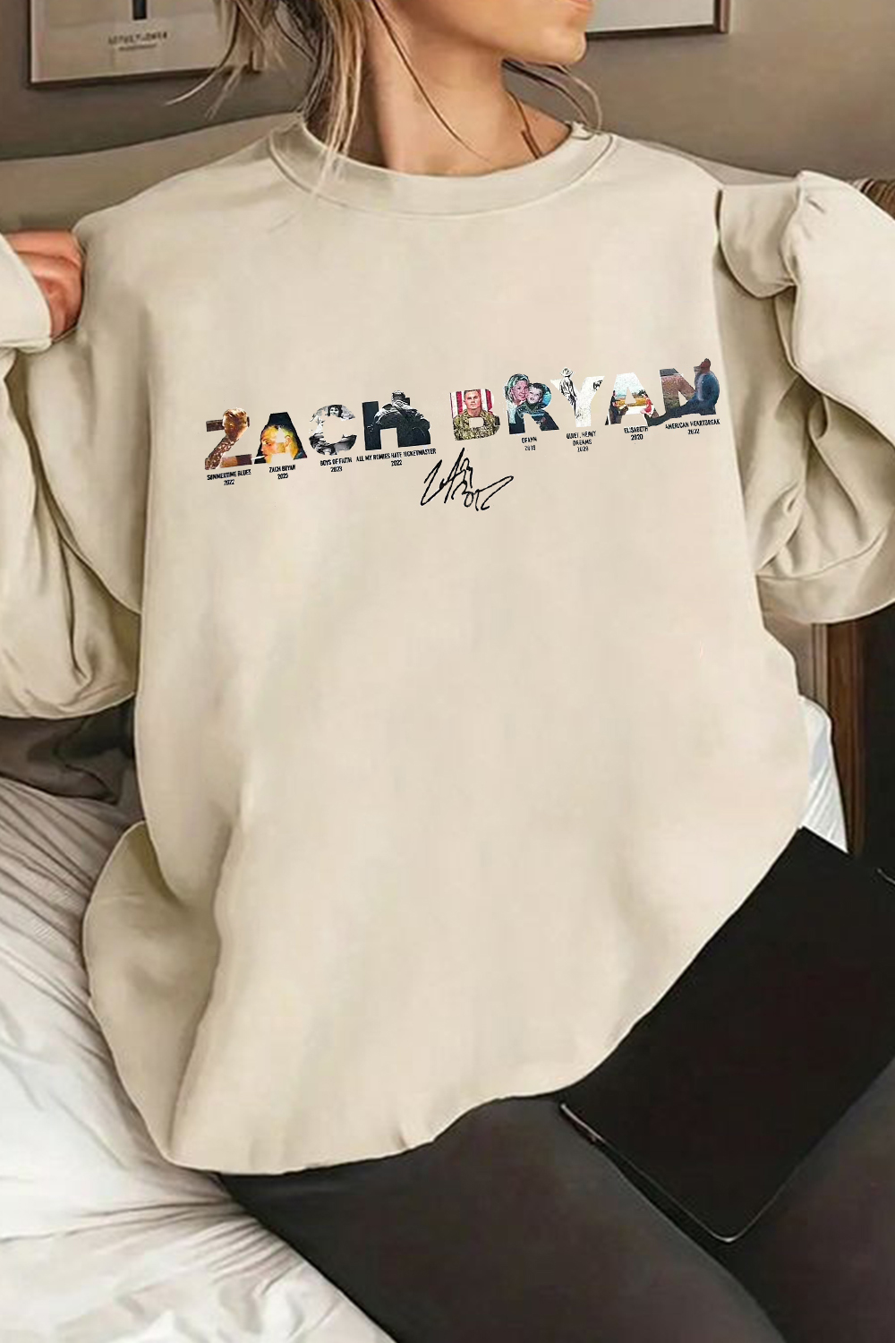 Zach Bryan lettering sweatshirt