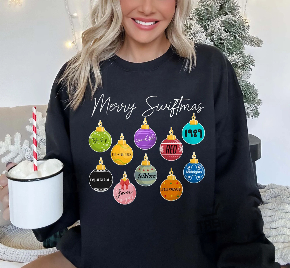 Cute Famous Christmas Ball Swiftmas _x0008_Sweatshirt