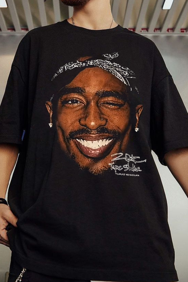Tupac Shakur Portrait Graphic T-Shirt