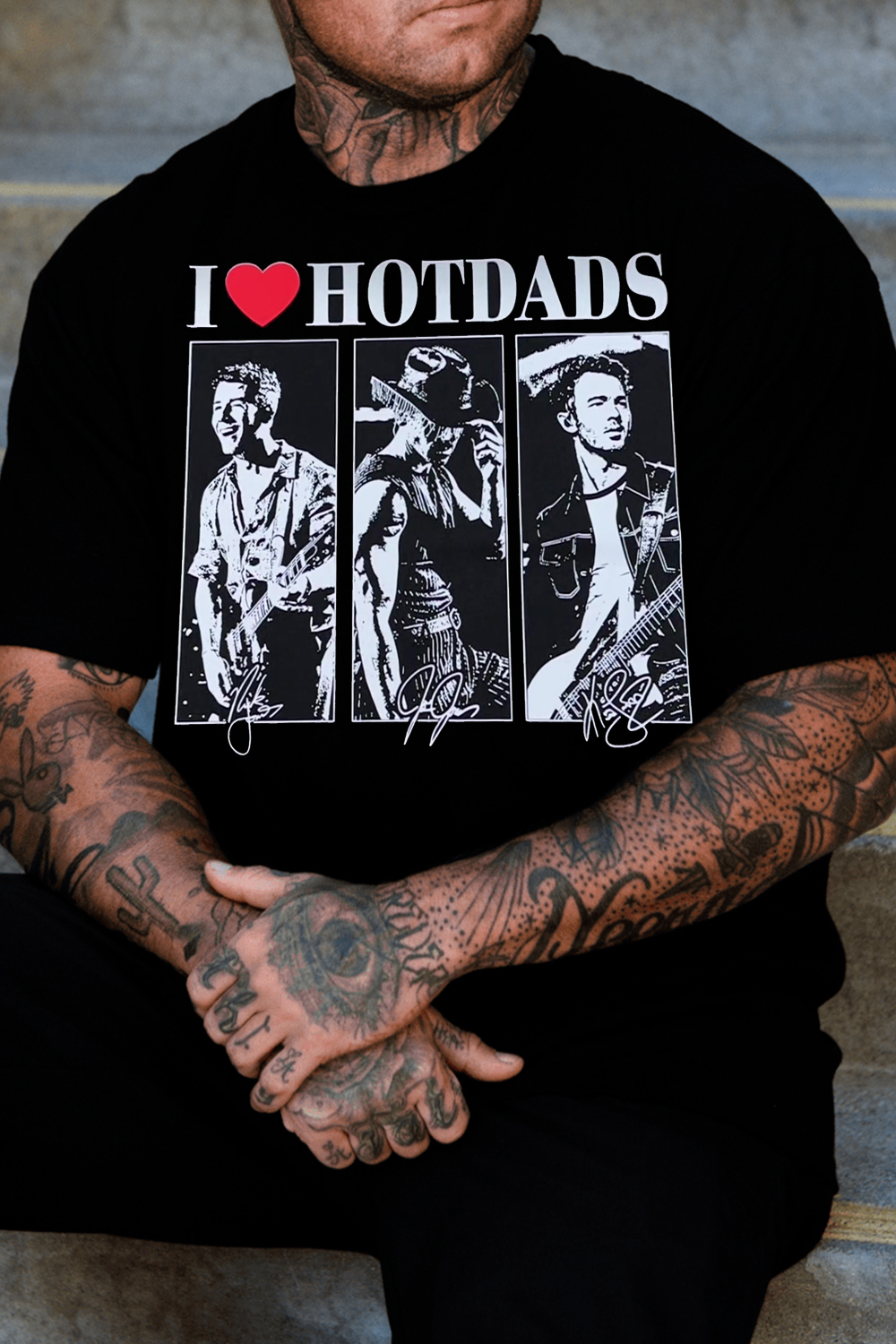 I Love Hotdads Tee