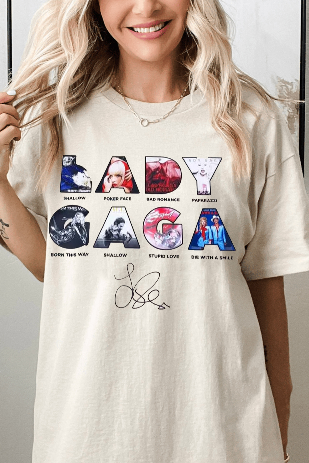 🙌👀 Ladygaga Tee